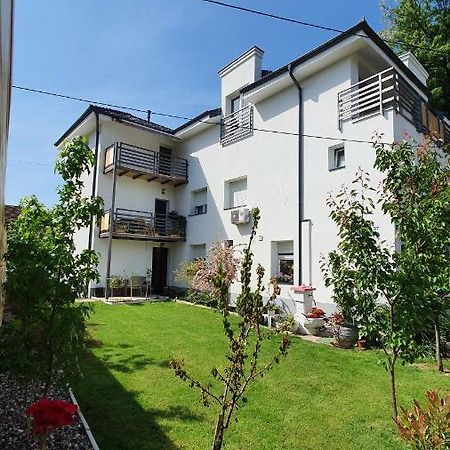 Luxor Apartmani 2 Vrnjačka Banja Exterior foto